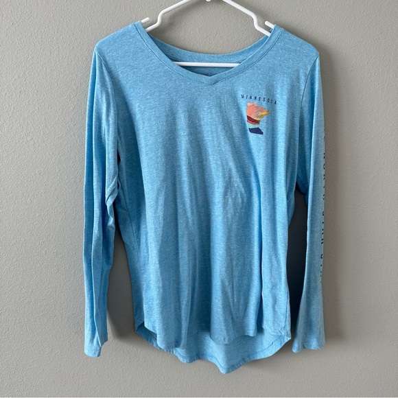 State of Mine Light Blue V-Neck Long Sleeve Minnesota Tee Size Medium Women’s - Picture 2 of 12